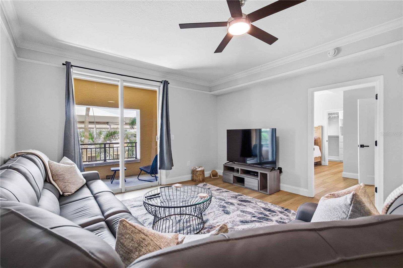 750 Tamiami Unit 312, Sarasota, FL 34236