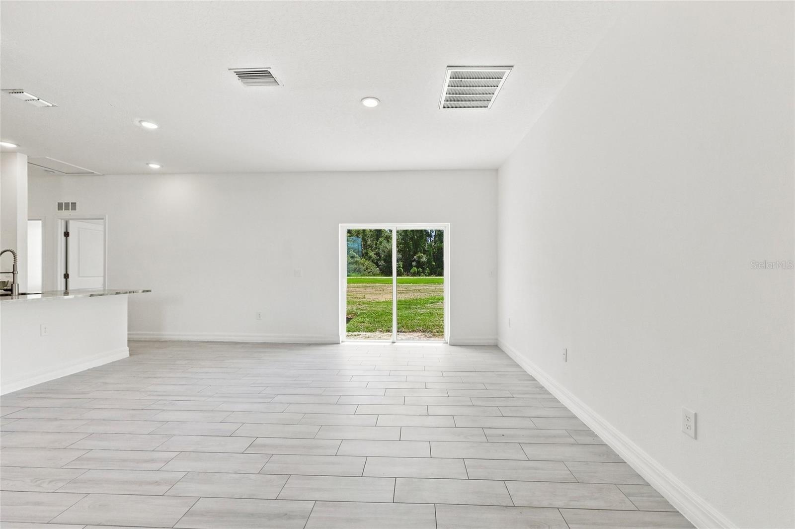 632 Hudson Valley, Poinciana, FL 34759