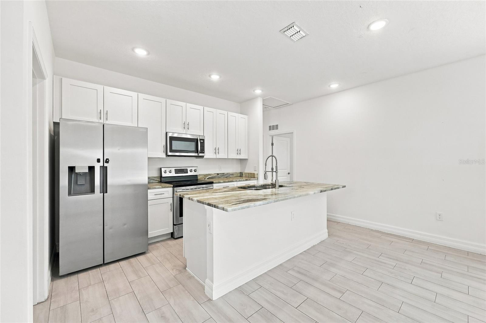 632 Hudson Valley, Poinciana, FL 34759