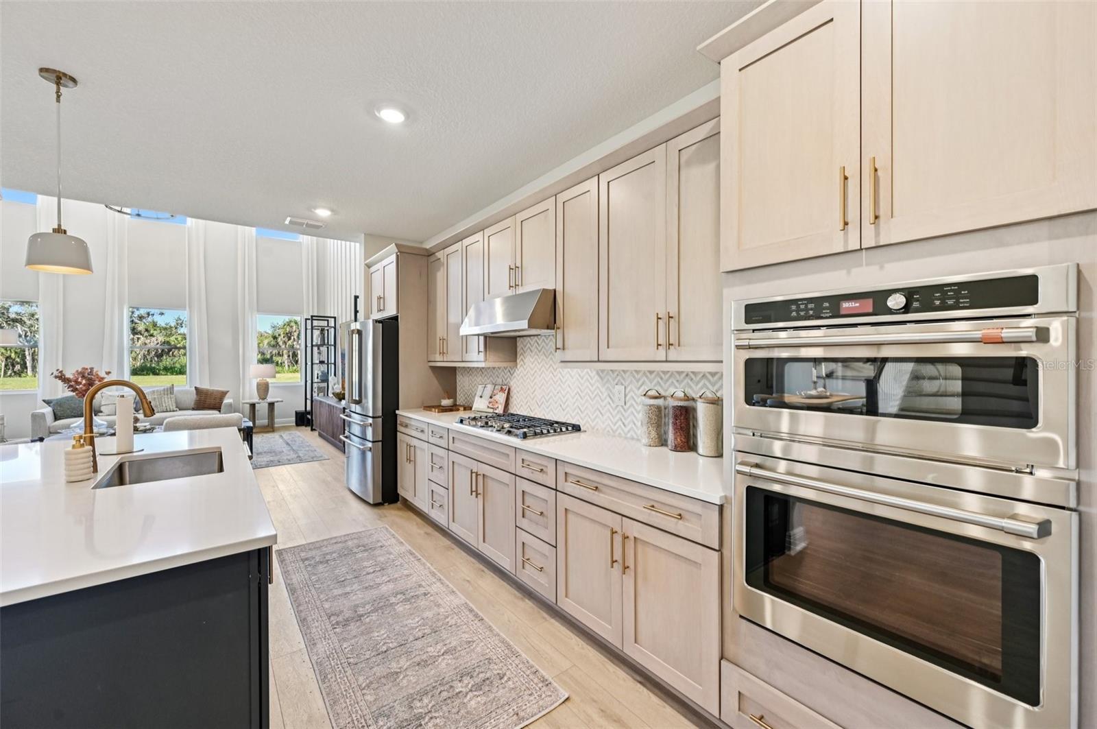 5977 Fresh Flora Drive, Wimauma, FL 33598
