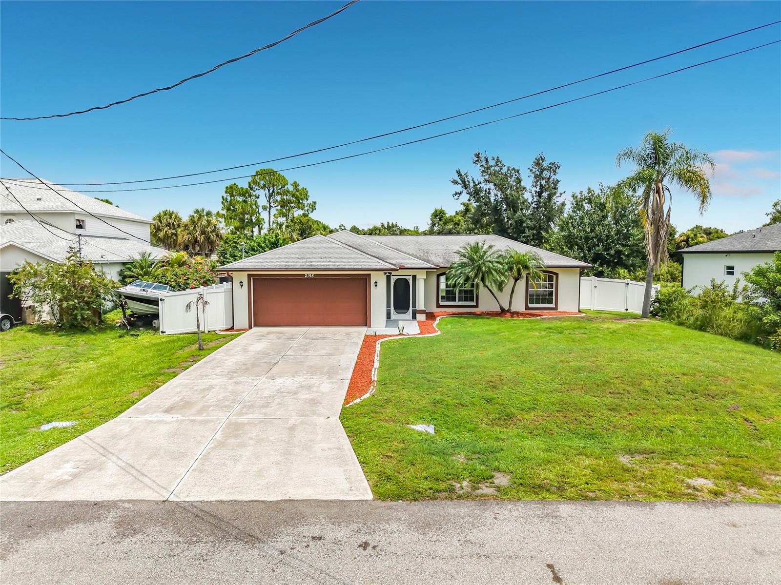 2198 Alliance, North Port, FL 34286