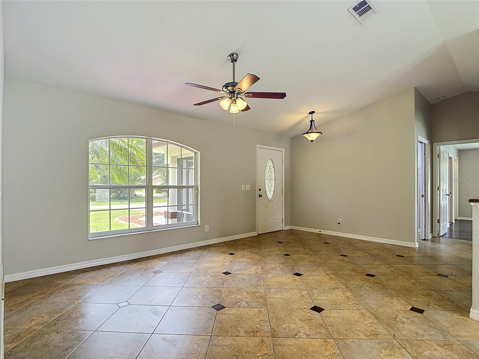 2198 Alliance, North Port, FL 34286