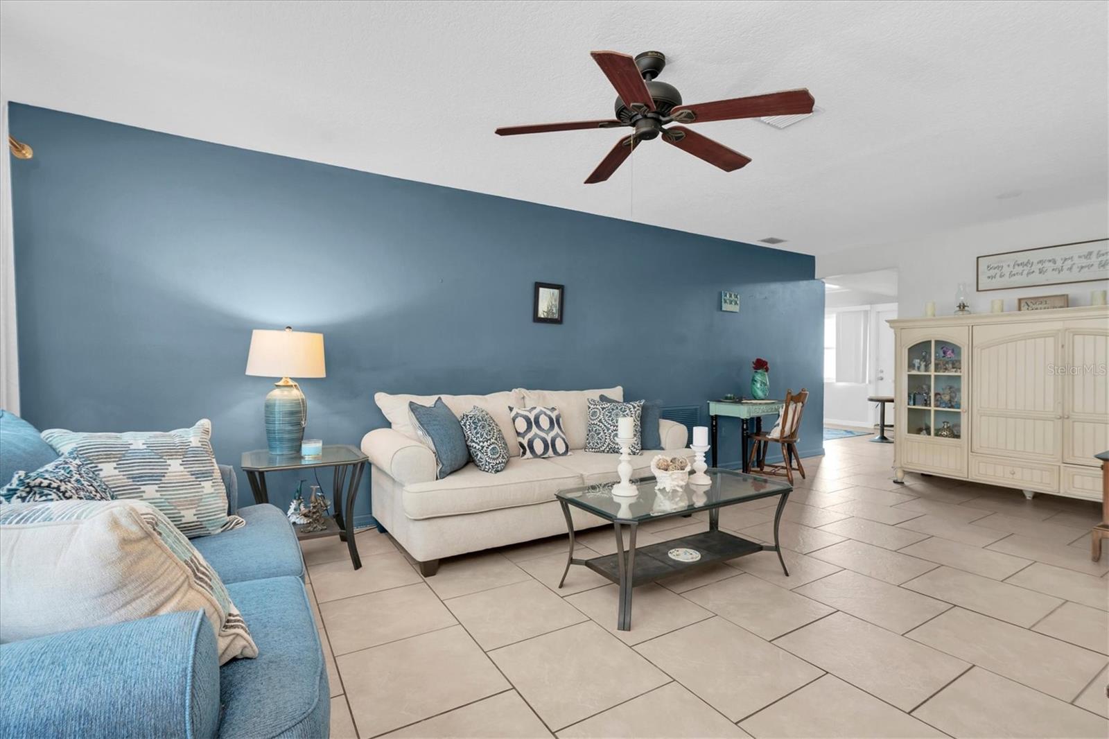 7030 Versailles, Pinellas Park, FL 33781