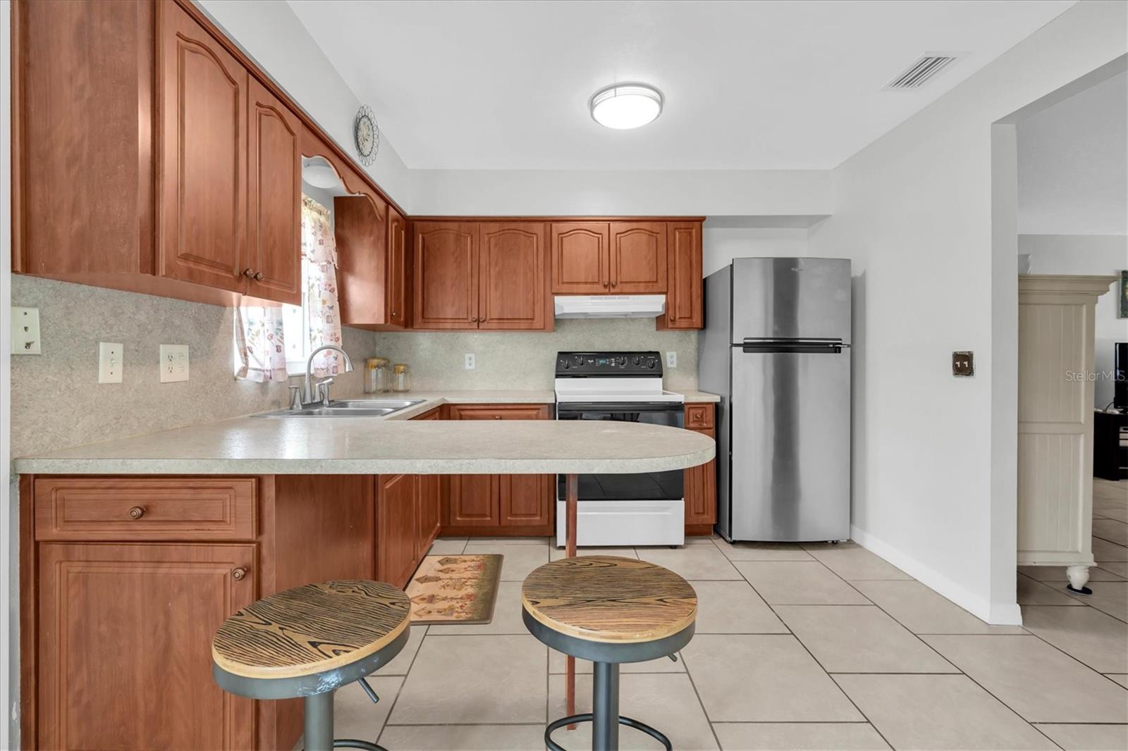 7030 Versailles, Pinellas Park, FL 33781