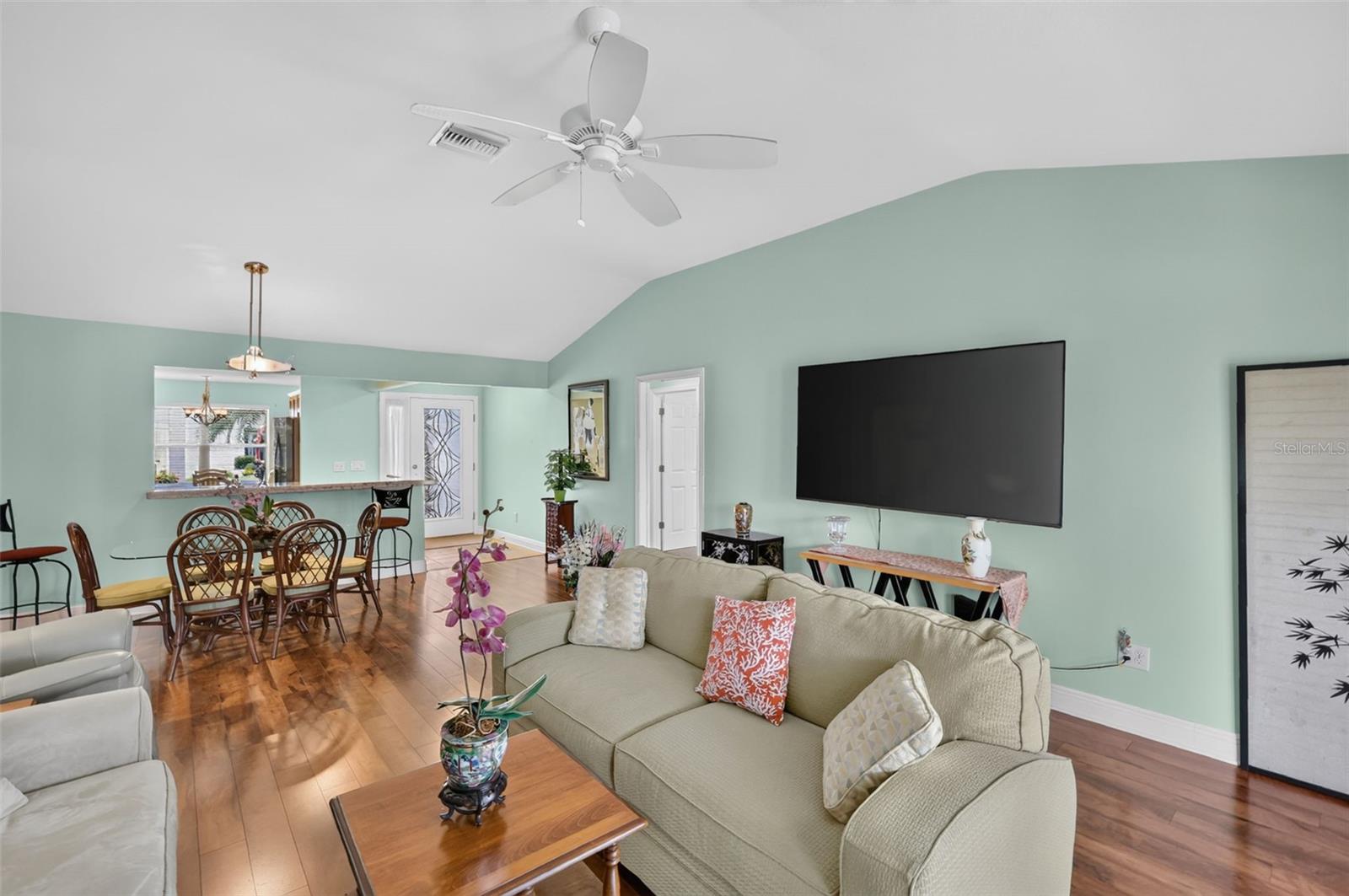 476 Island House, The Villages, FL 32163
