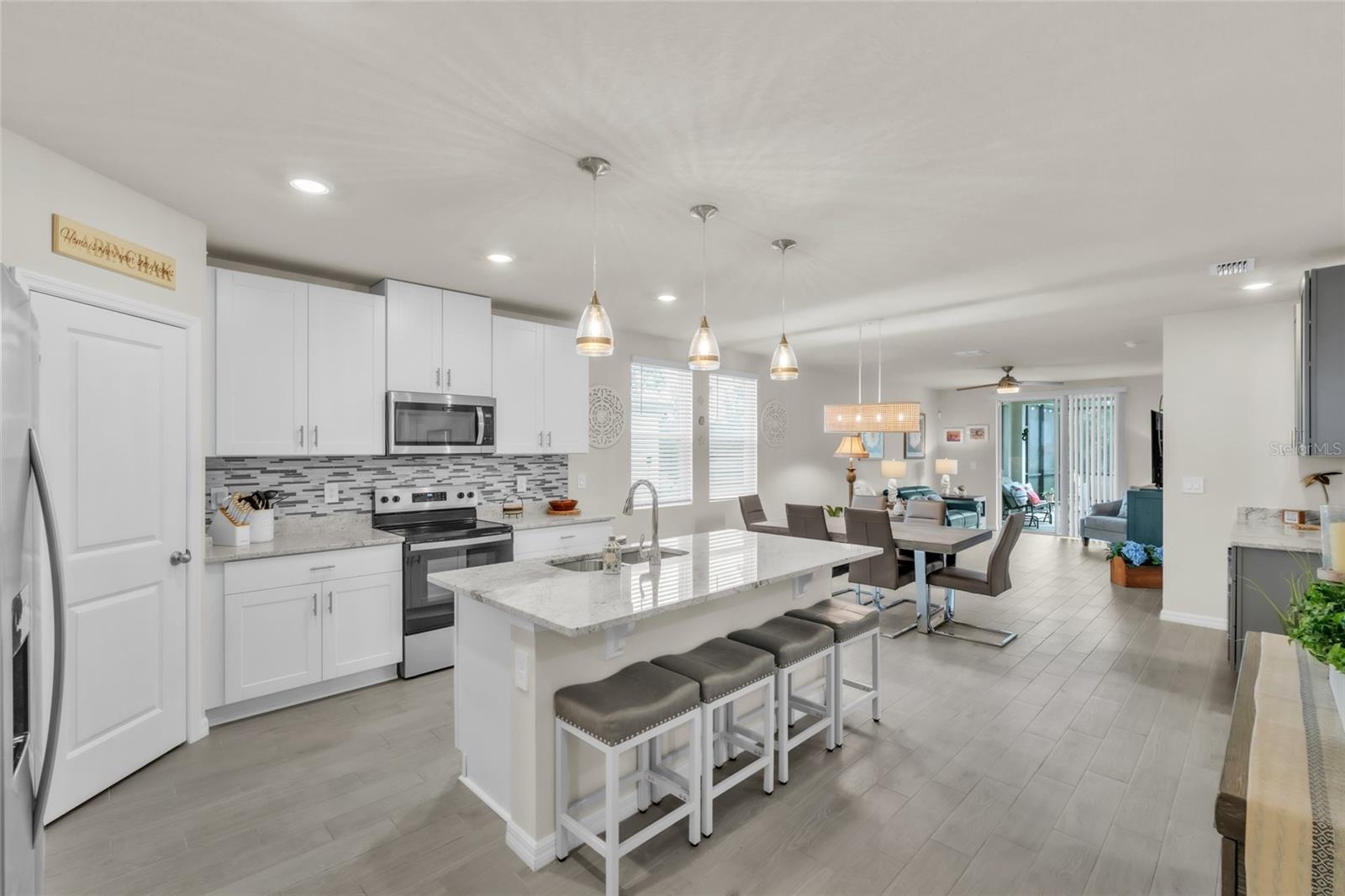 152 Lazy Shore, Nokomis, FL 34275