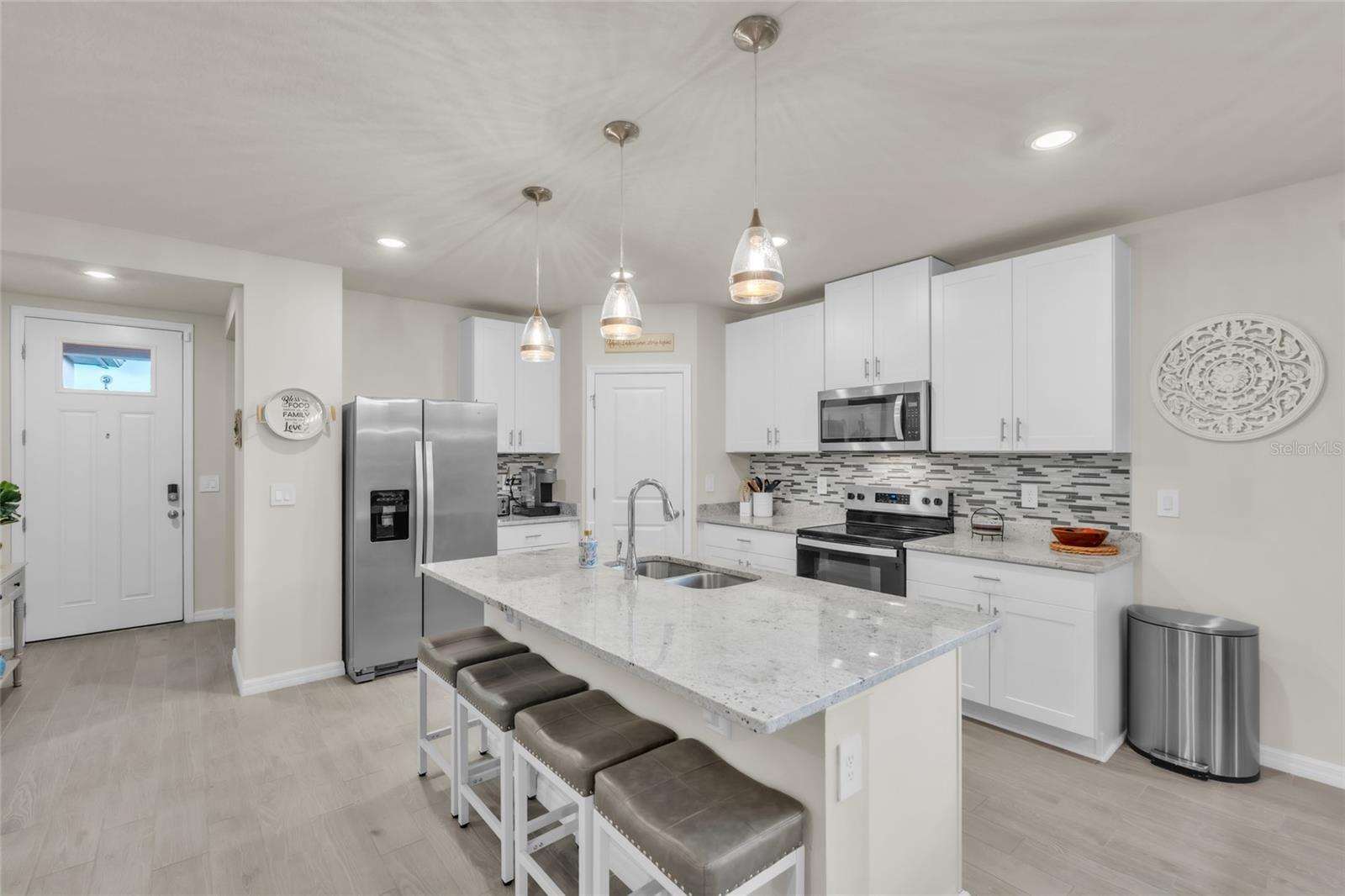 152 Lazy Shore, Nokomis, FL 34275