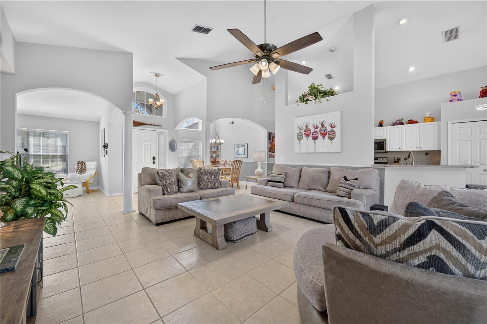 213 Spanish Moss, Davenport, FL 33837