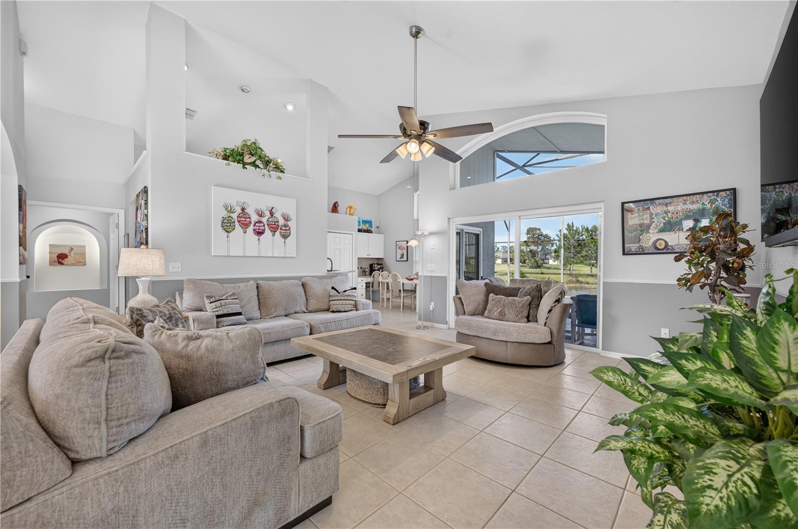 213 Spanish Moss, Davenport, FL 33837