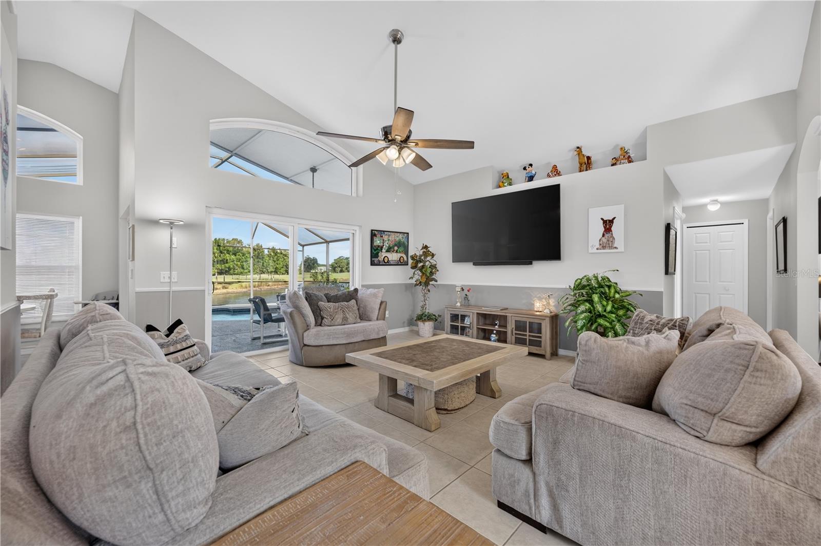213 Spanish Moss, Davenport, FL 33837