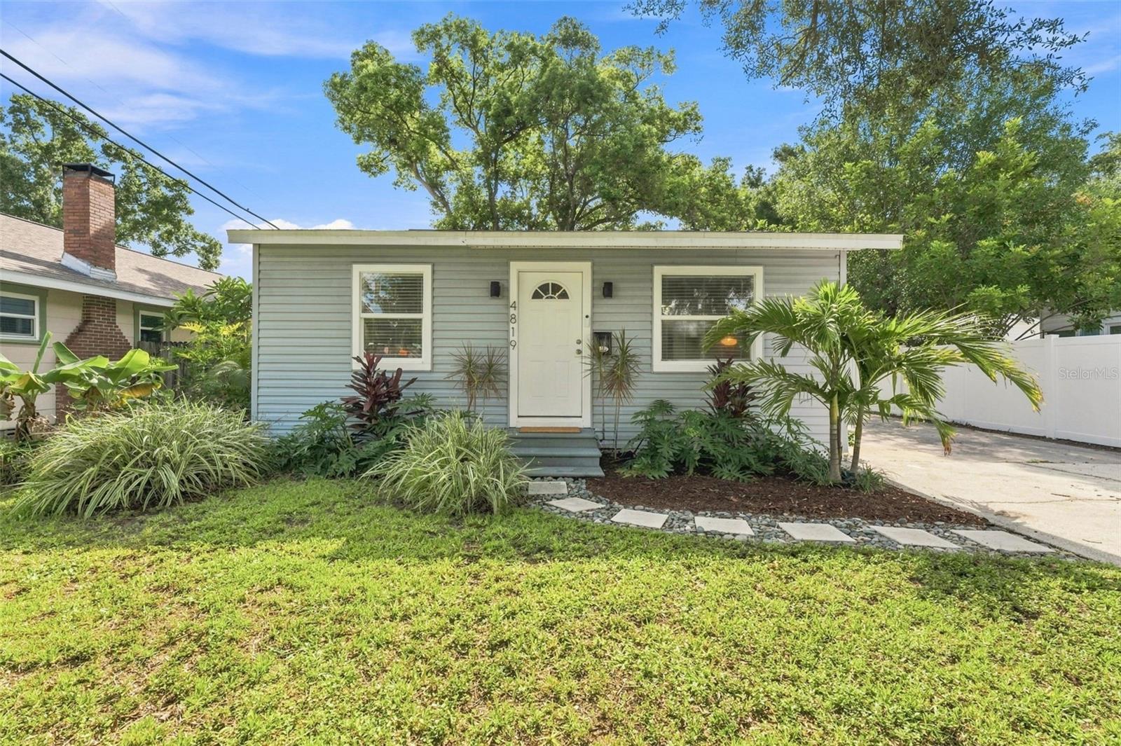 4819 20th, St Petersburg, FL 33714
