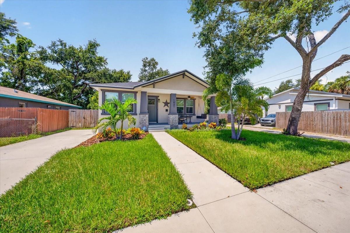 1821 27th, St Petersburg, FL 33712