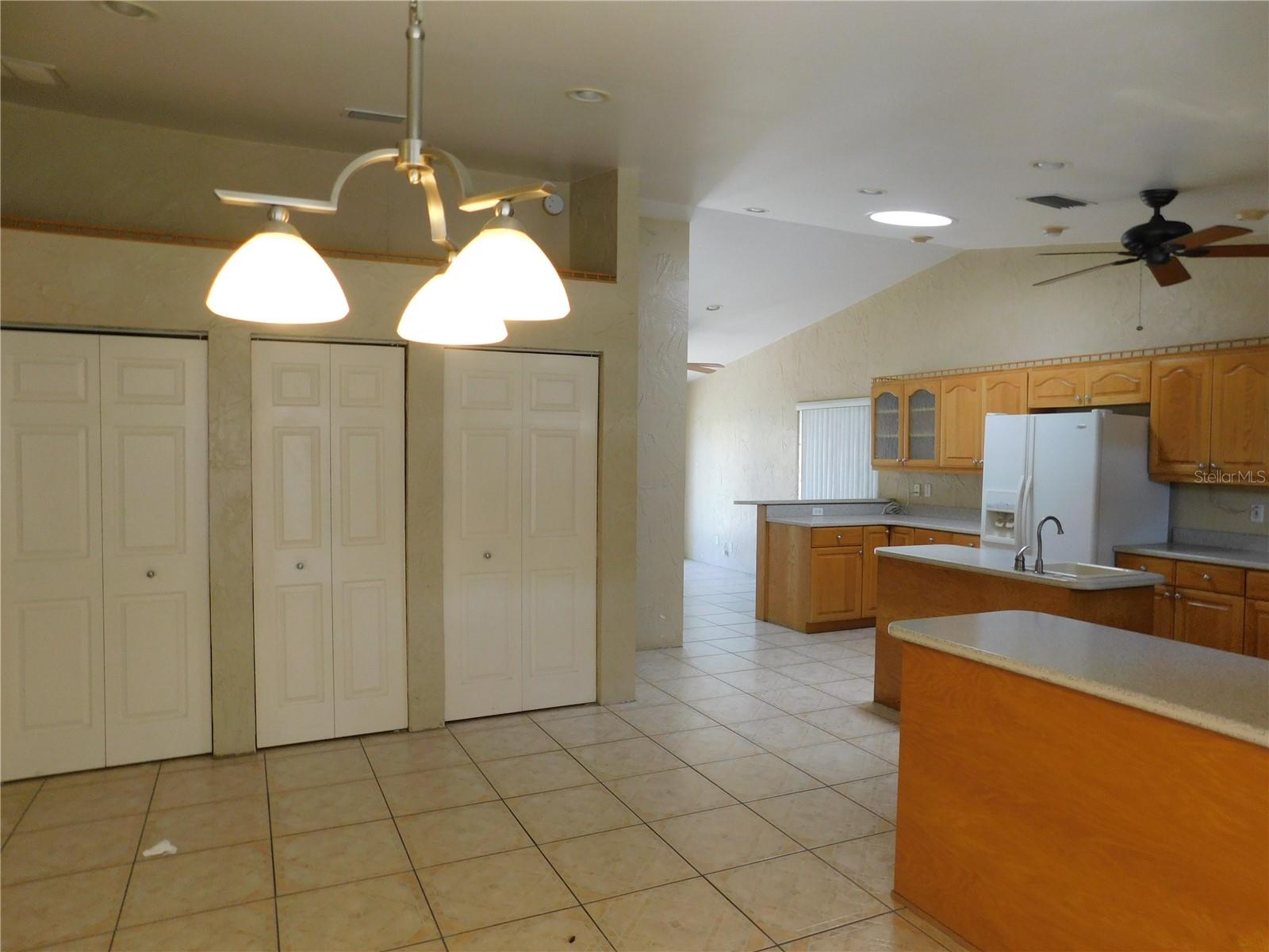 5430 2nd, St Petersburg, FL 33710