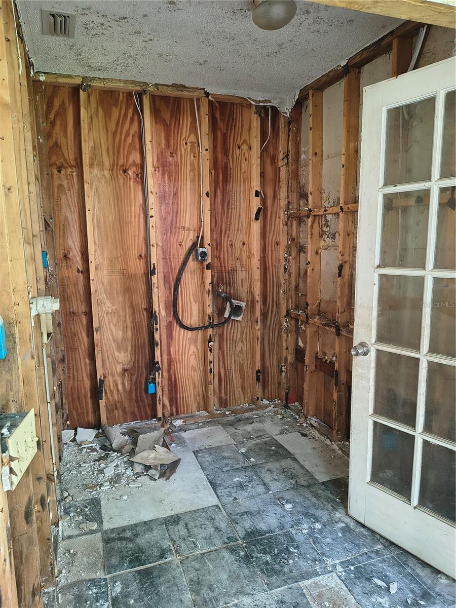 5125 Lakewood, Dade City, FL 33523