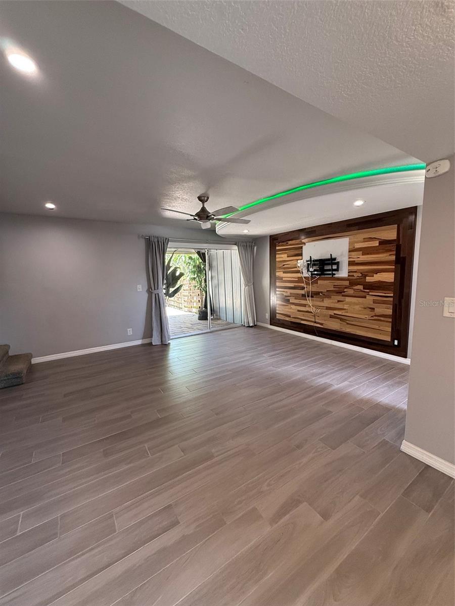6814 Whitman Unit 6814, Sarasota, FL 34243