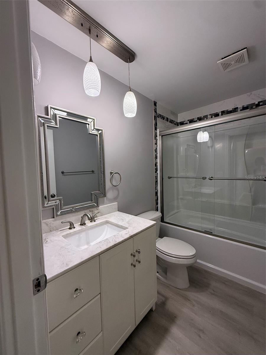 6814 Whitman Unit 6814, Sarasota, FL 34243