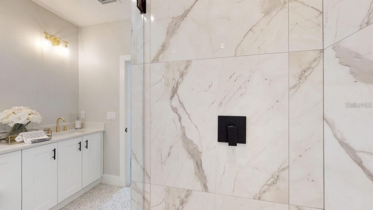 5101 12th, St Petersburg, FL 33710