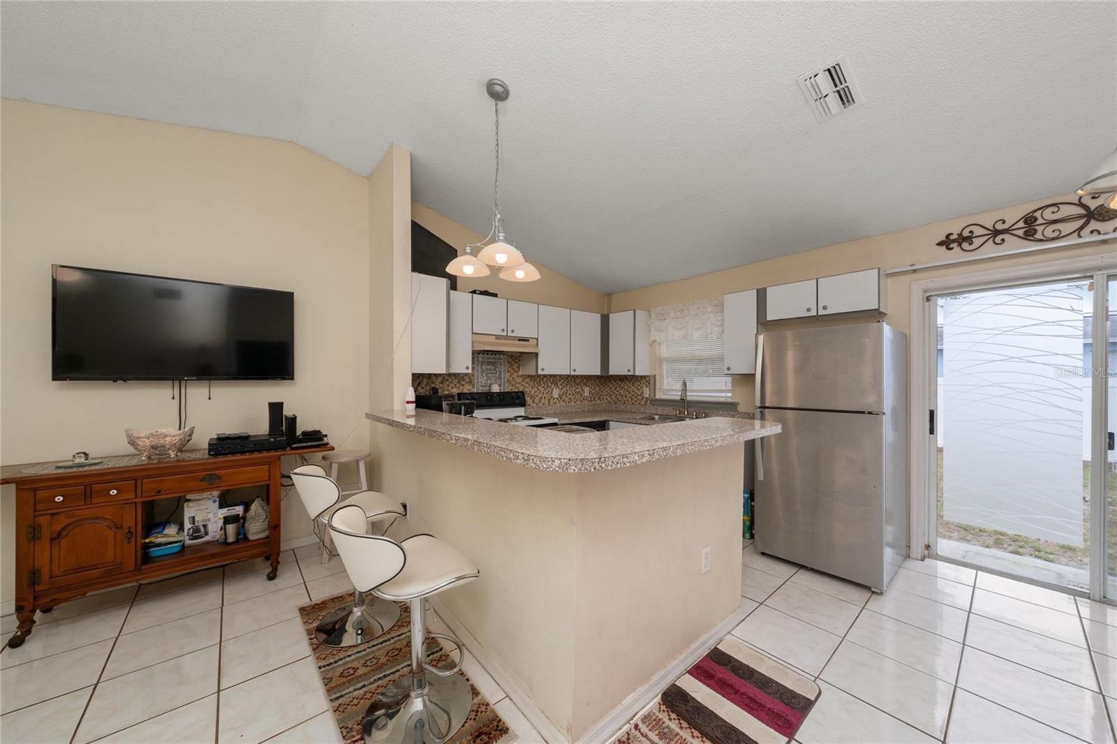 525 Finch, Poinciana, FL 34759