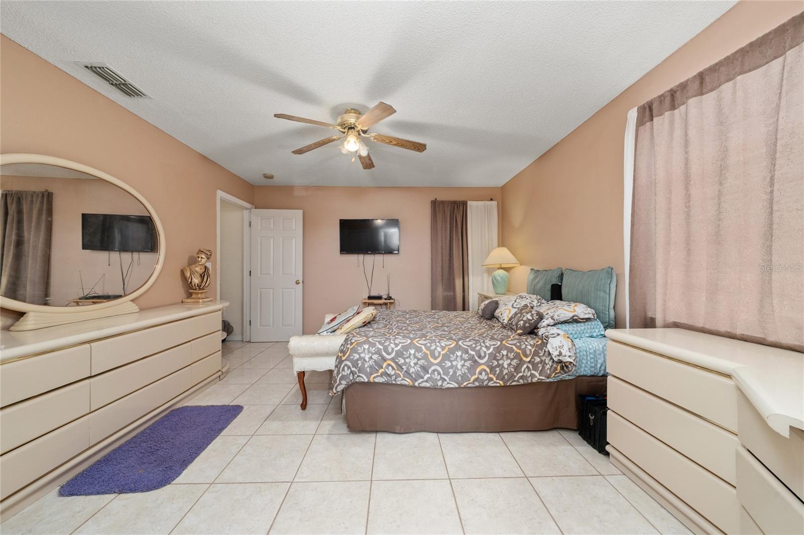 525 Finch, Poinciana, FL 34759