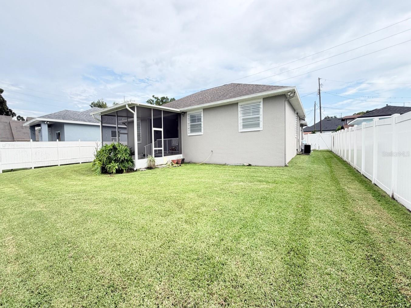 2721 Sitka, Tampa, FL 33614
