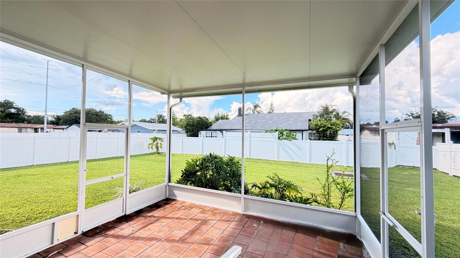 2721 Sitka, Tampa, FL 33614