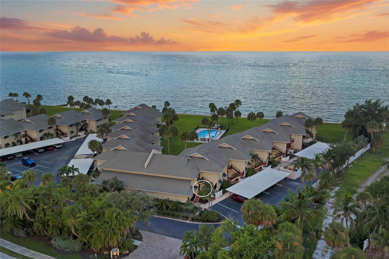 4660 Ocean Unit F1, Sarasota, FL 34242