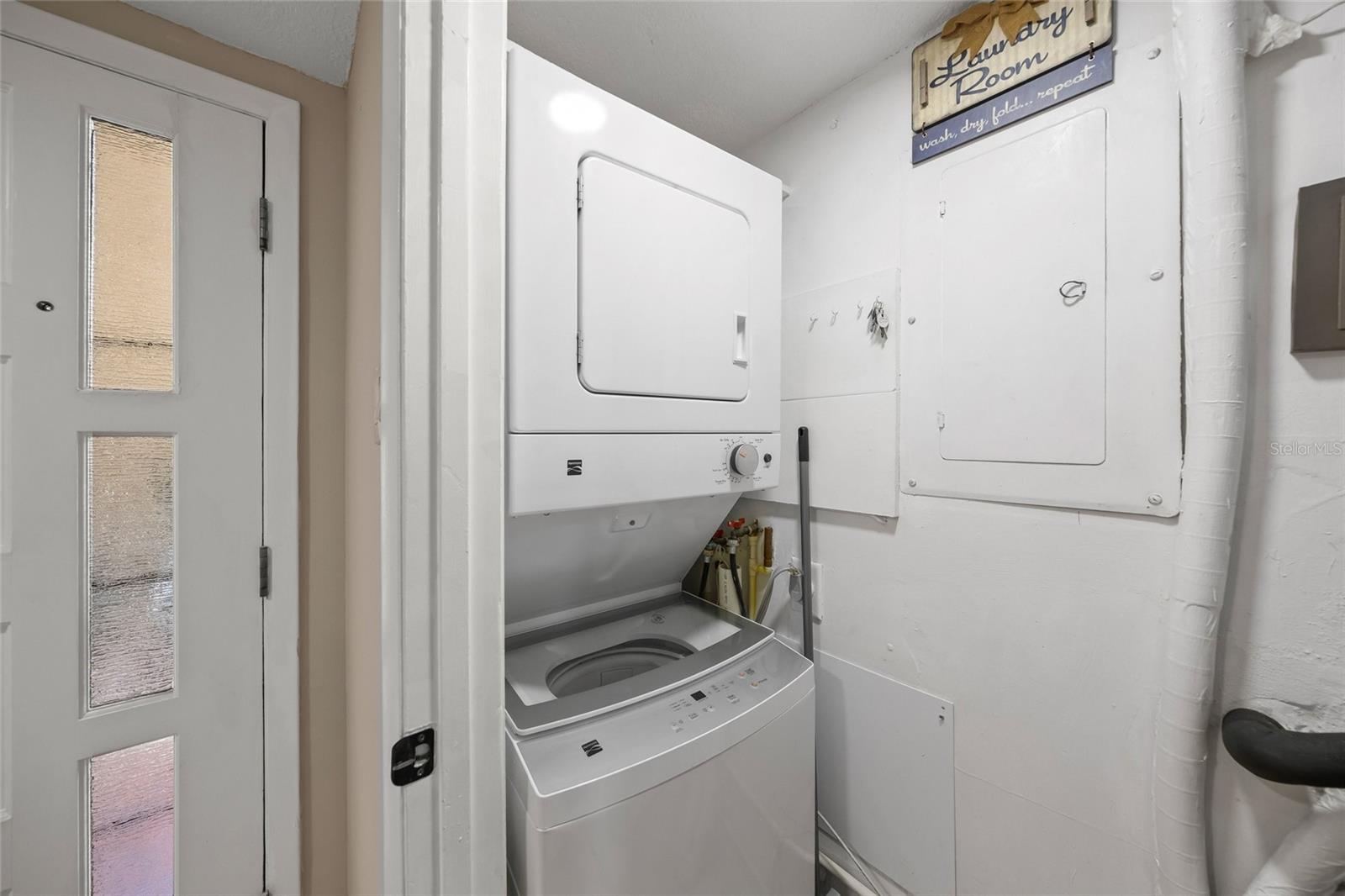 4660 Ocean Unit F1, Sarasota, FL 34242