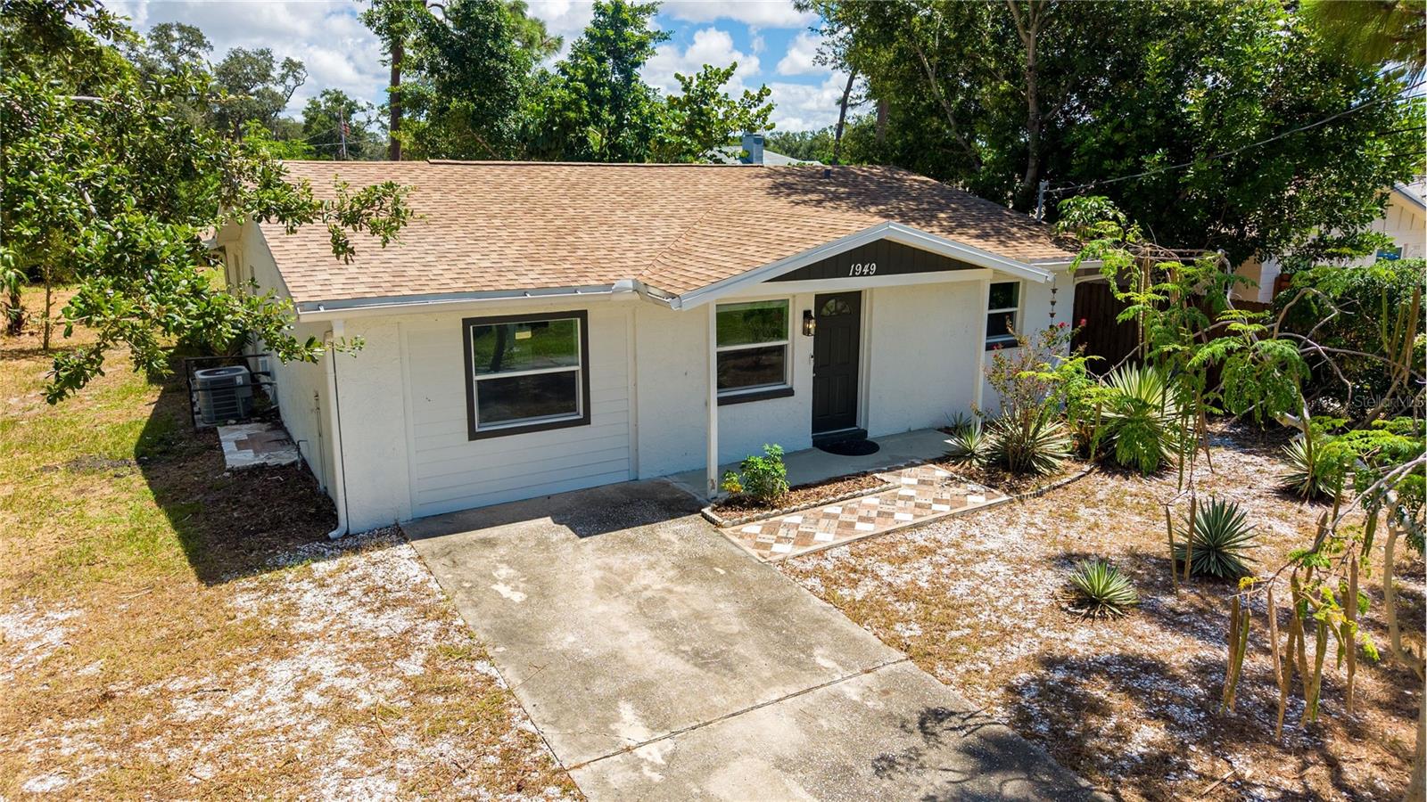 1949 Trotter, Largo, FL 33774