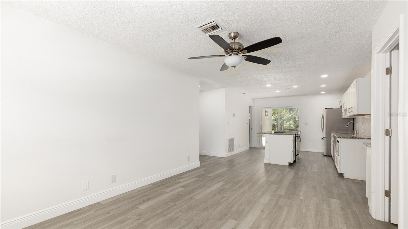 1949 Trotter, Largo, FL 33774