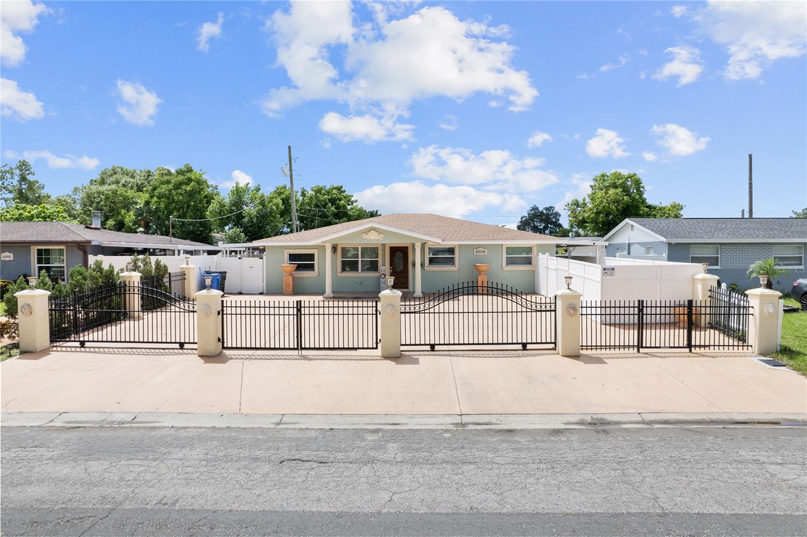 6004 Jean, Tampa, FL 33634