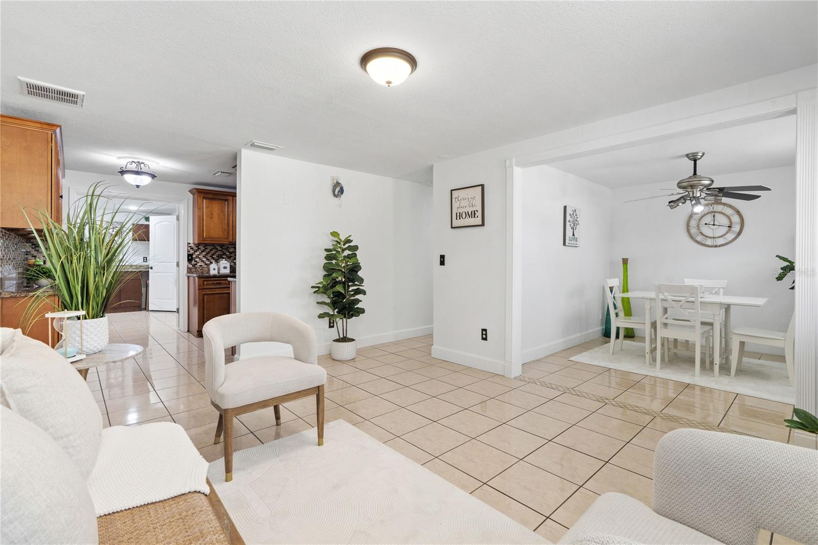6004 Jean, Tampa, FL 33634