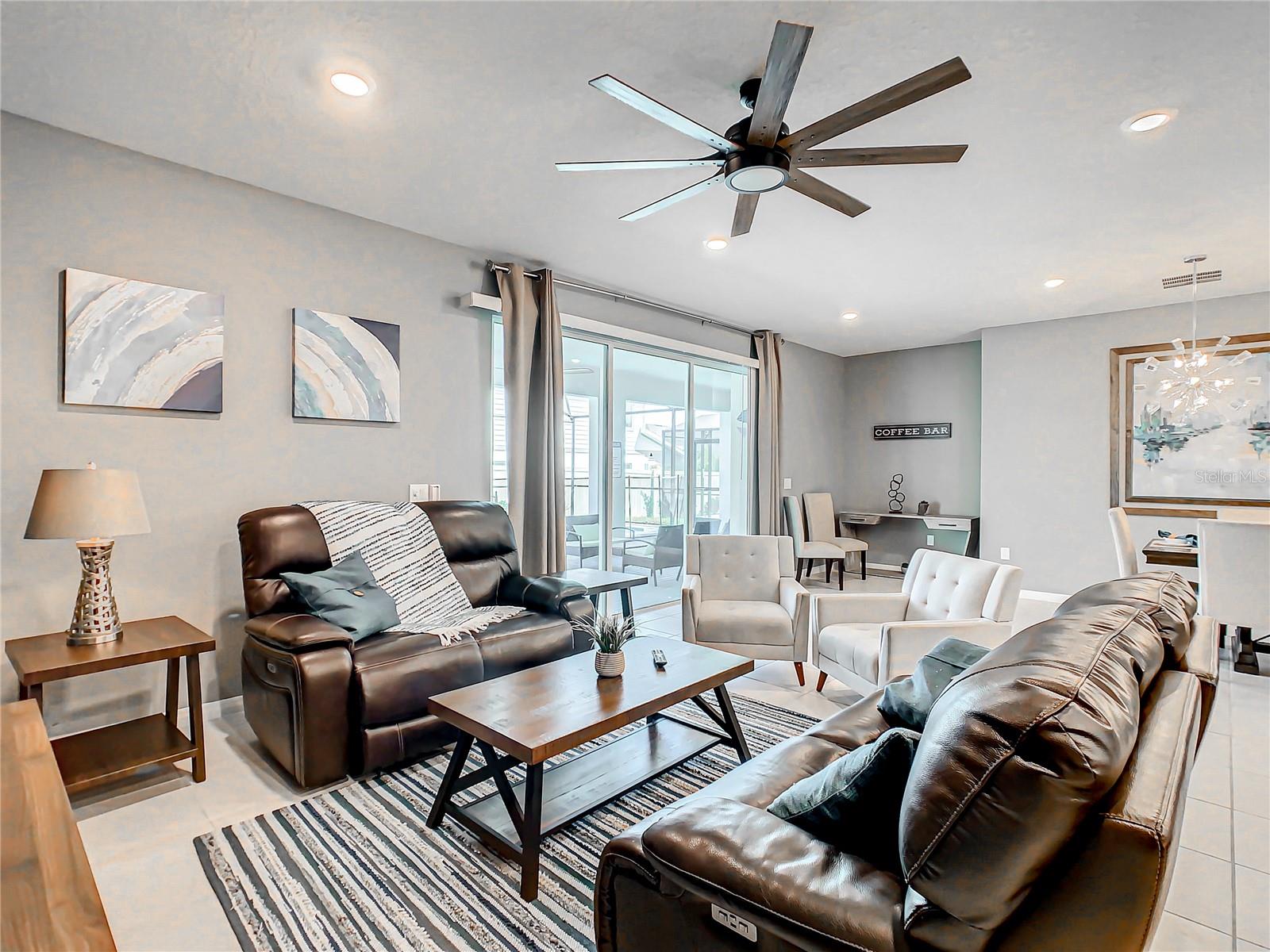 1978 Summer, Davenport, FL 33897