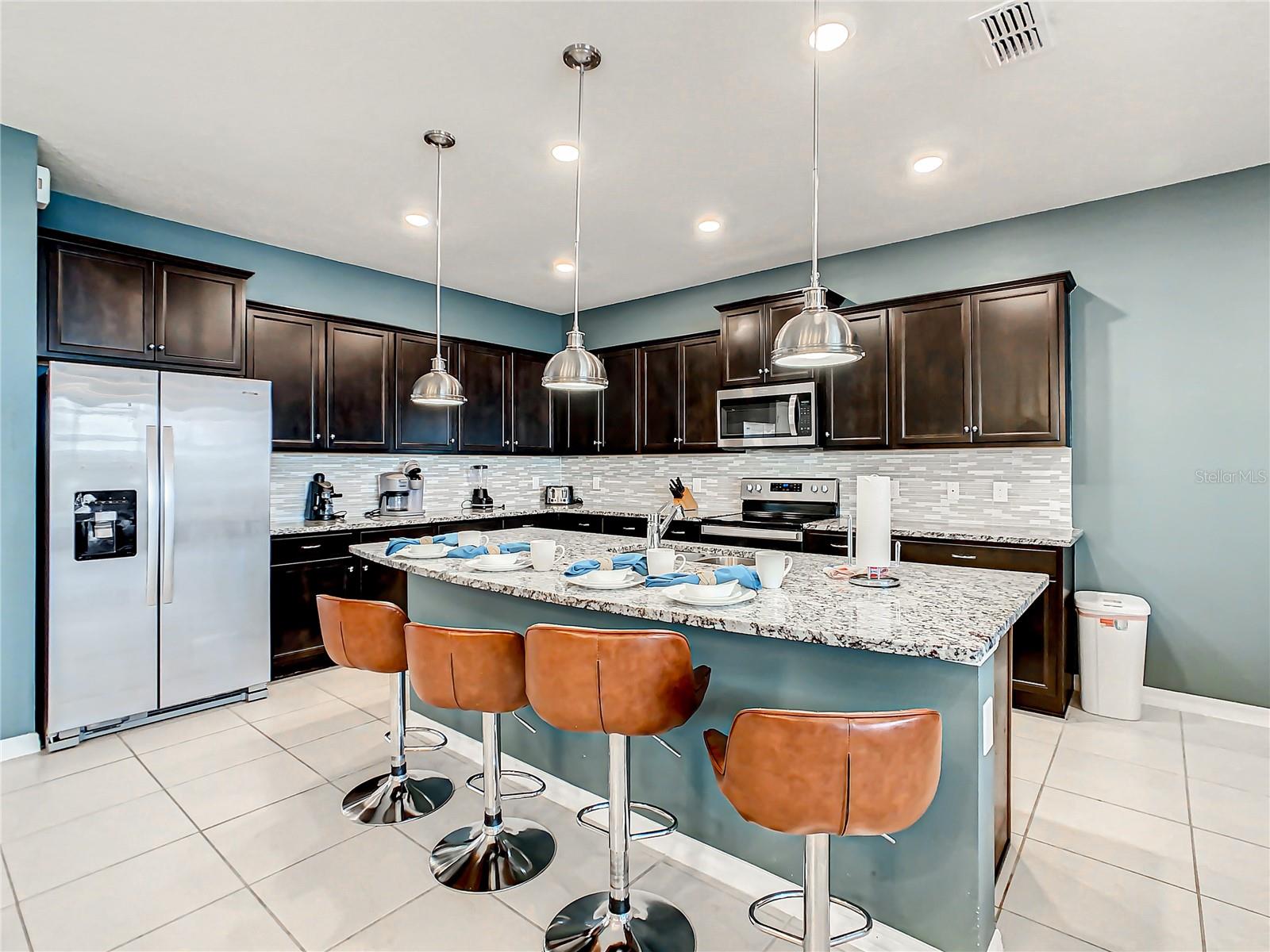 1978 Summer, Davenport, FL 33897