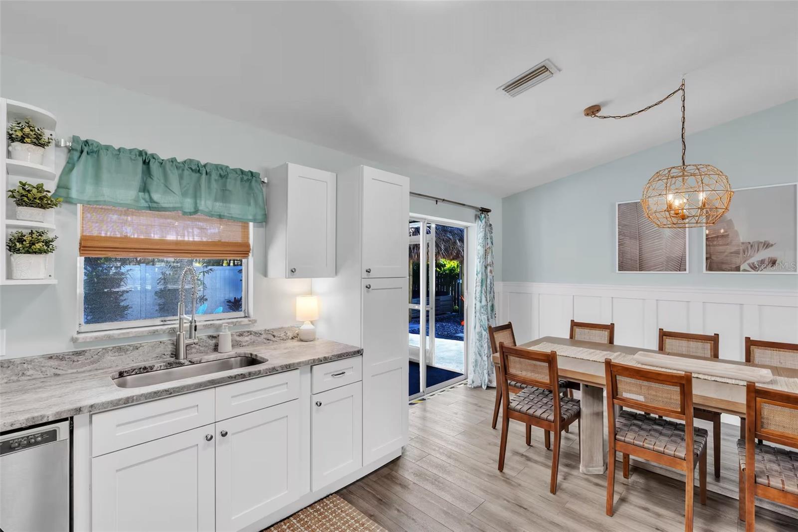 5211 17th, Bradenton, FL 34209