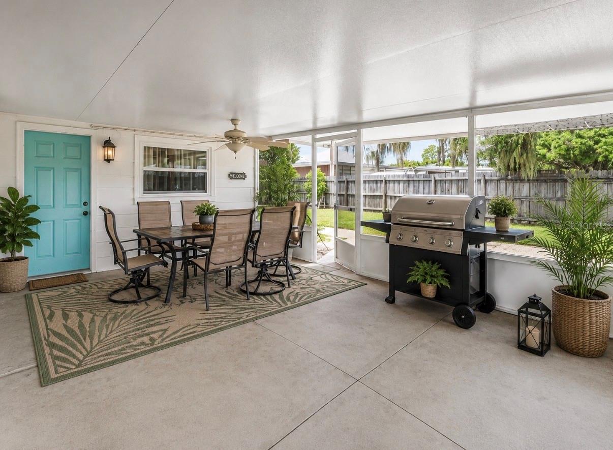 695 22nd St NW, Winter Haven, FL 33880