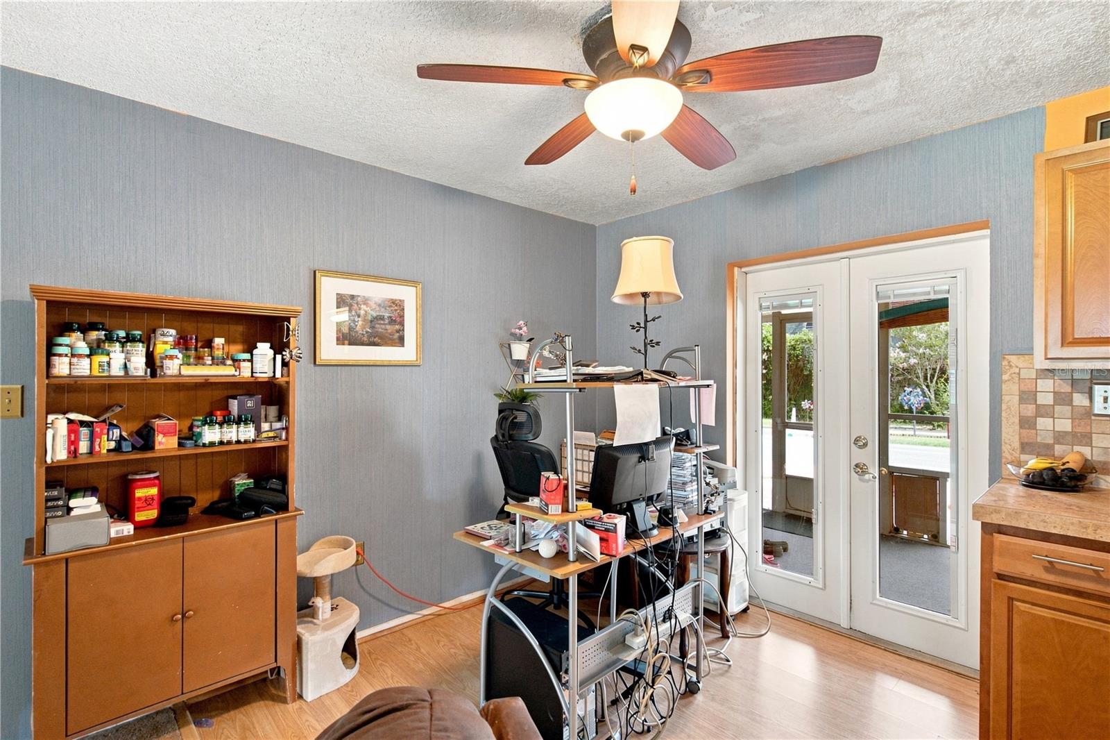 7723 Avonwood, Orlando, FL 32810