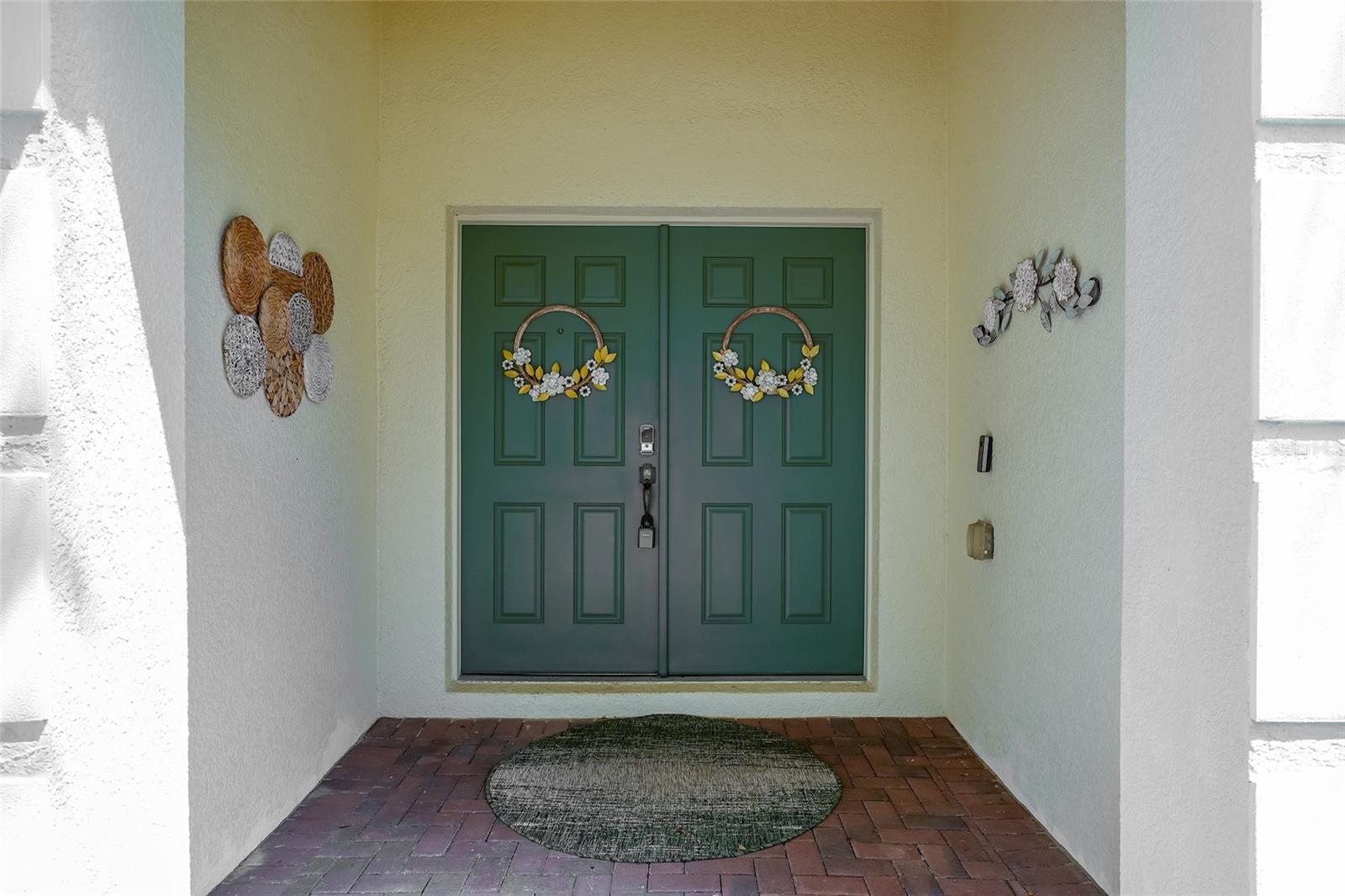 358 Lancaster Dr, Davenport, FL 33897