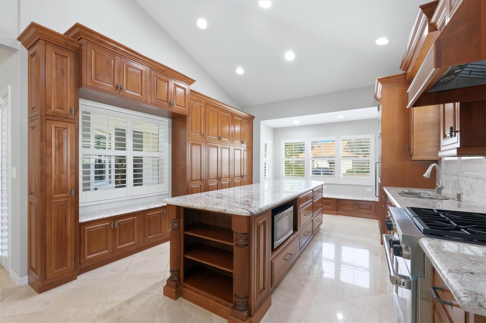 7765 Calle Facil, Sarasota, FL 34238