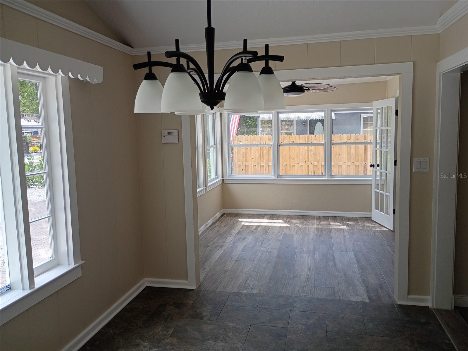 1277 17th, Sarasota, FL 34234