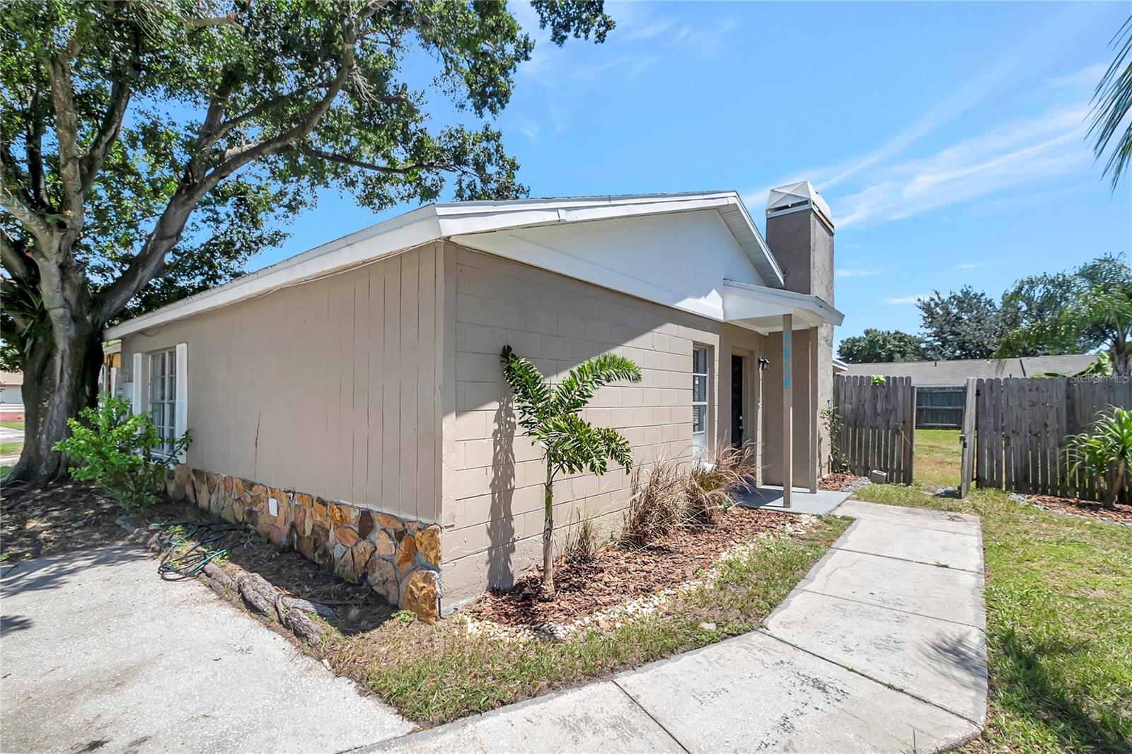 1212 Coolmont, Brandon, FL 33511