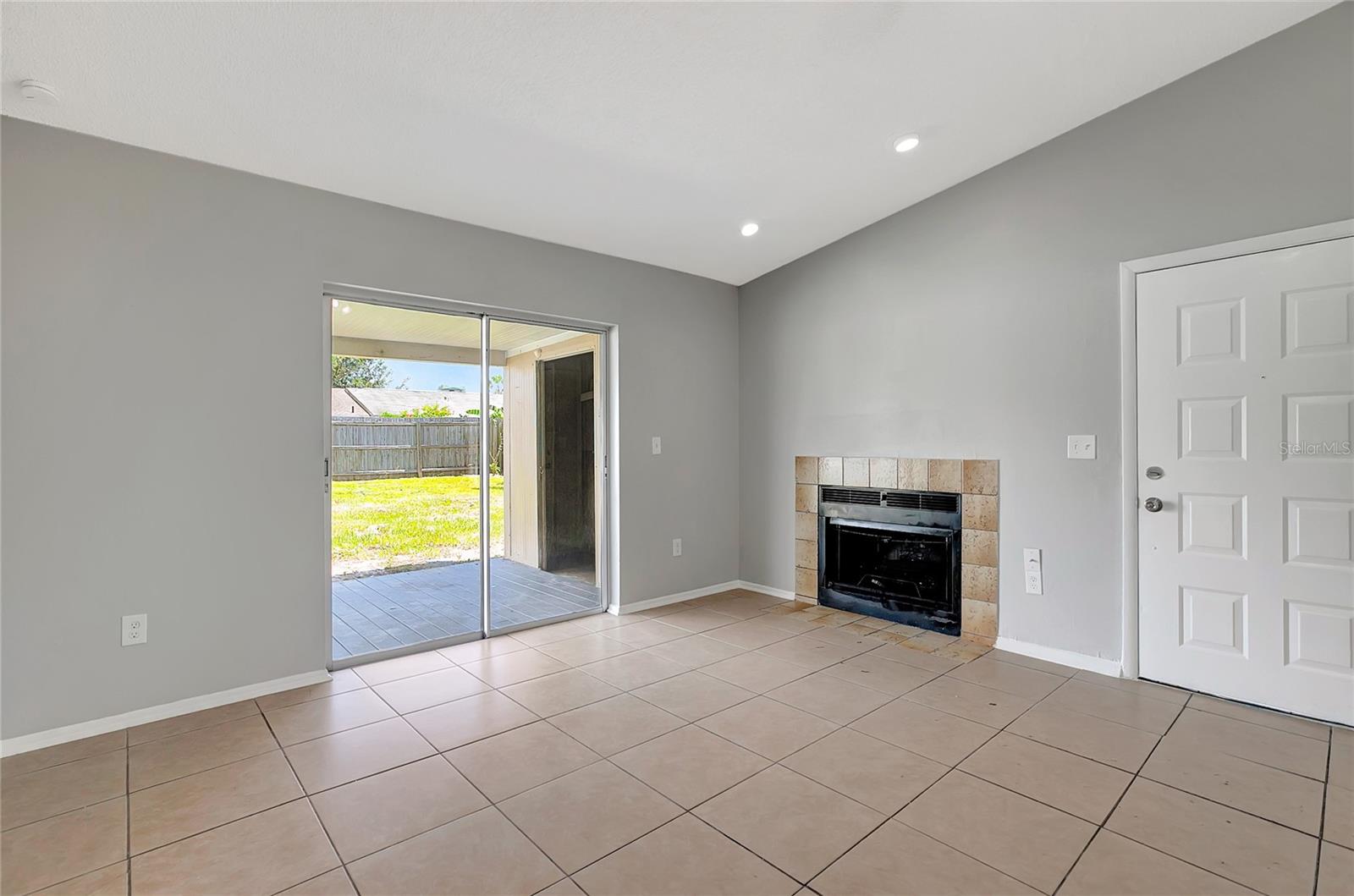 1212 Coolmont, Brandon, FL 33511