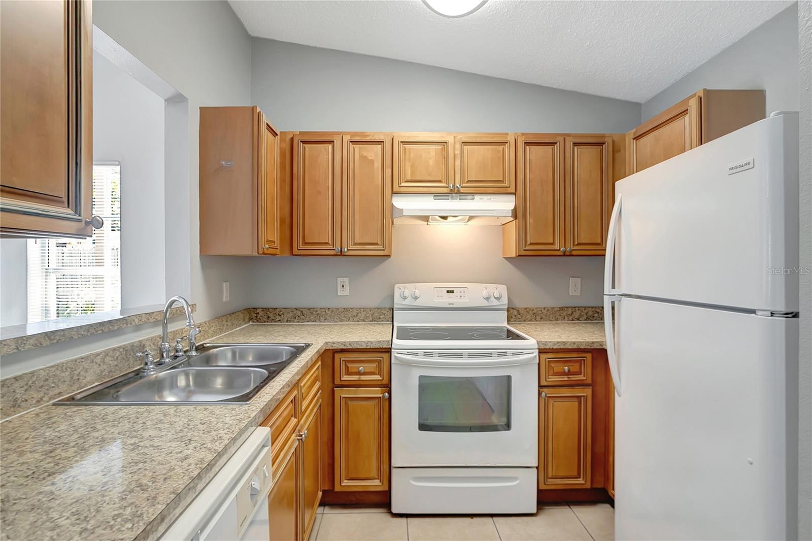 1212 Coolmont, Brandon, FL 33511