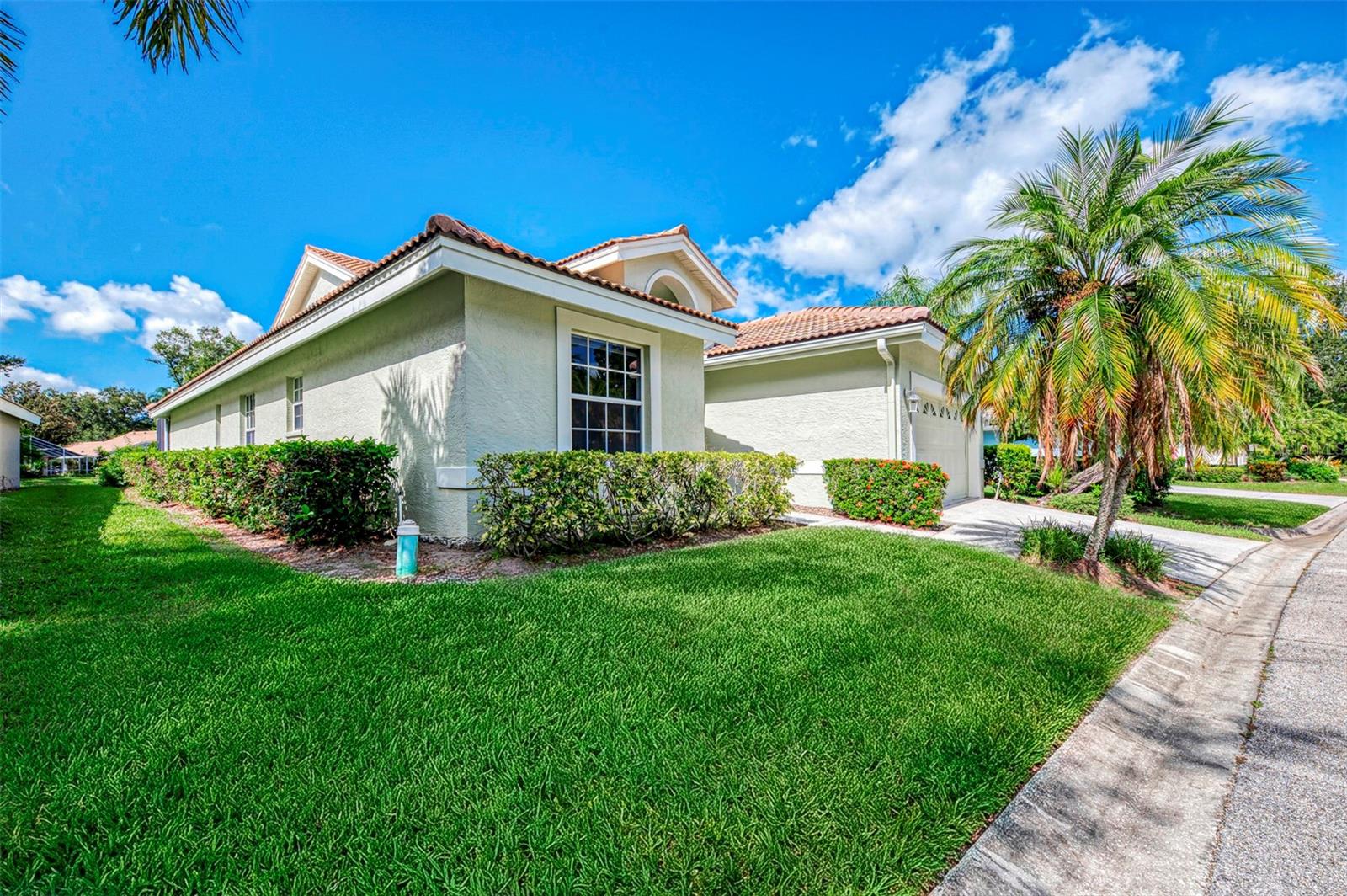 4468 Ascot, Sarasota, FL 34235