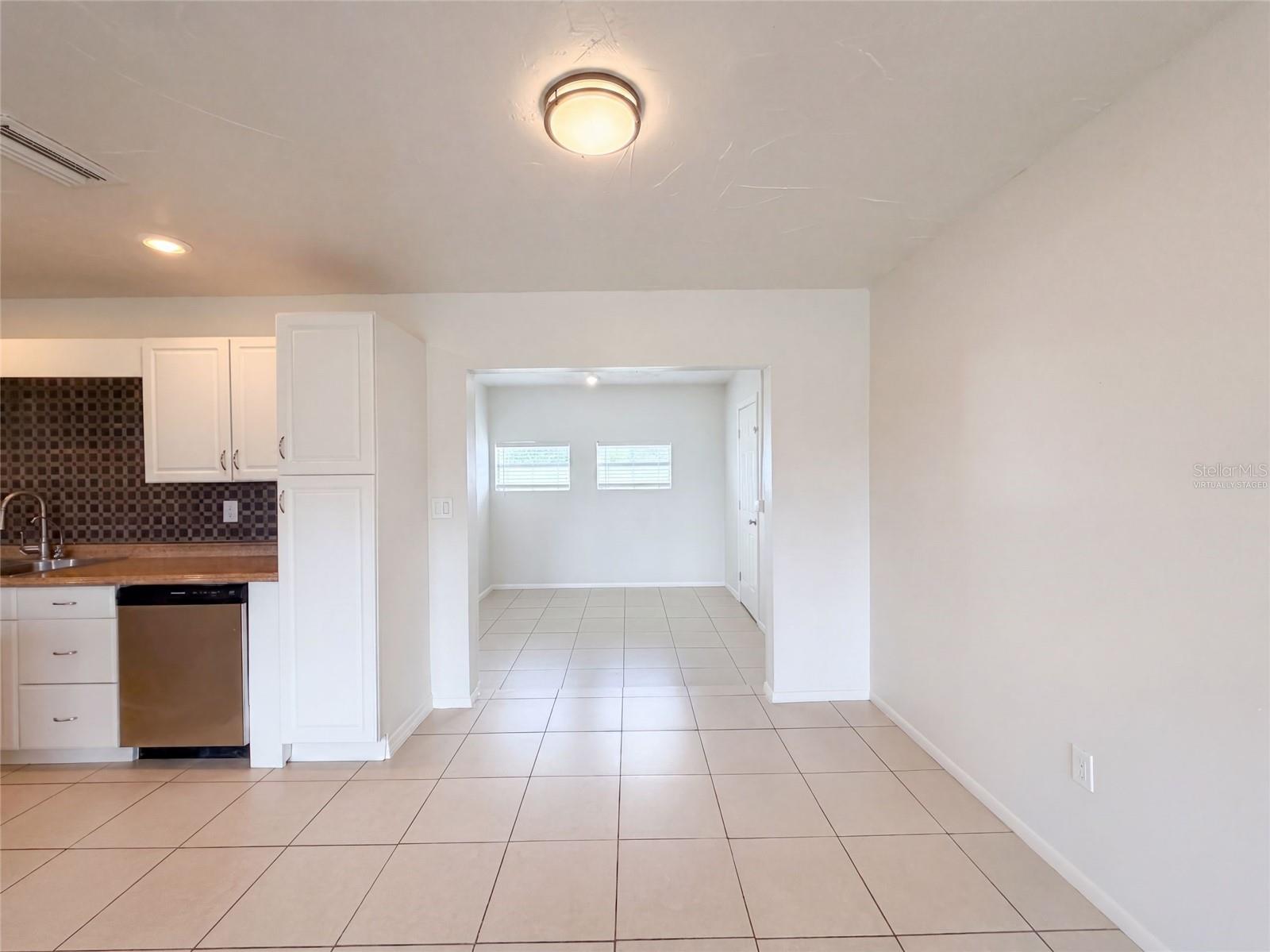 124 San Benito, North Port, FL 34287