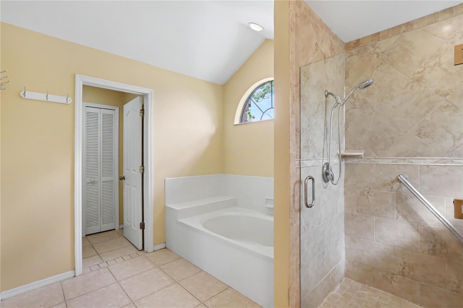 1703 Paddock, Plant City, FL 33566