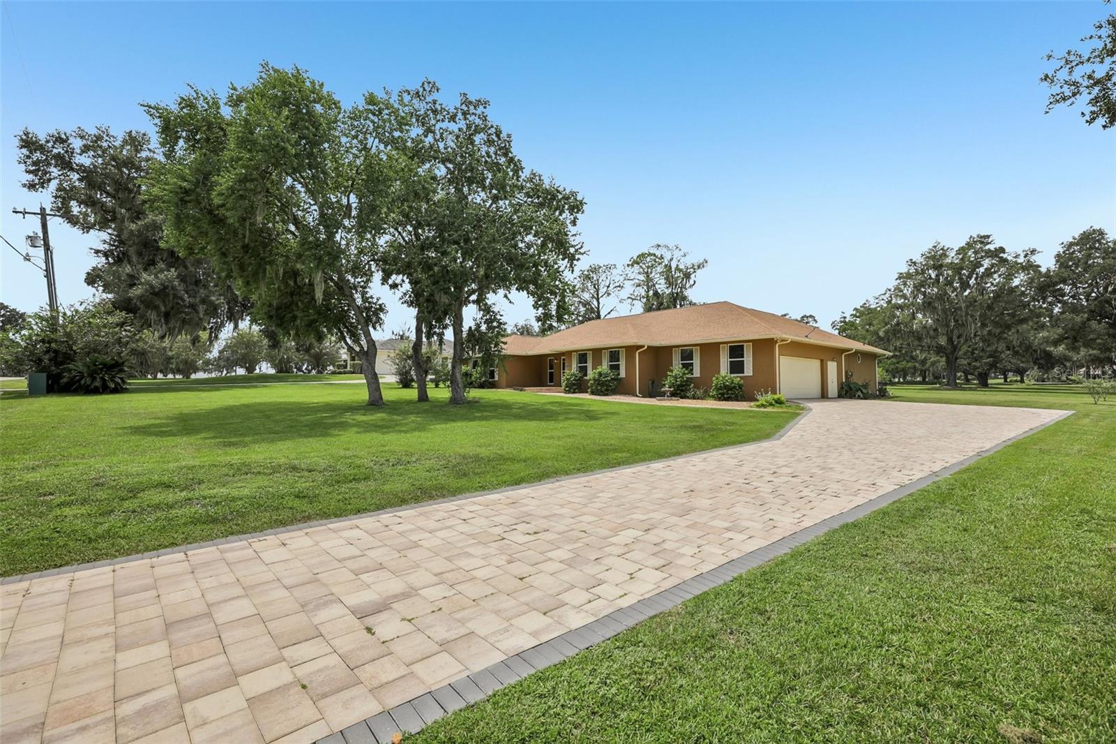 4410 76th, Ocala, FL 34482