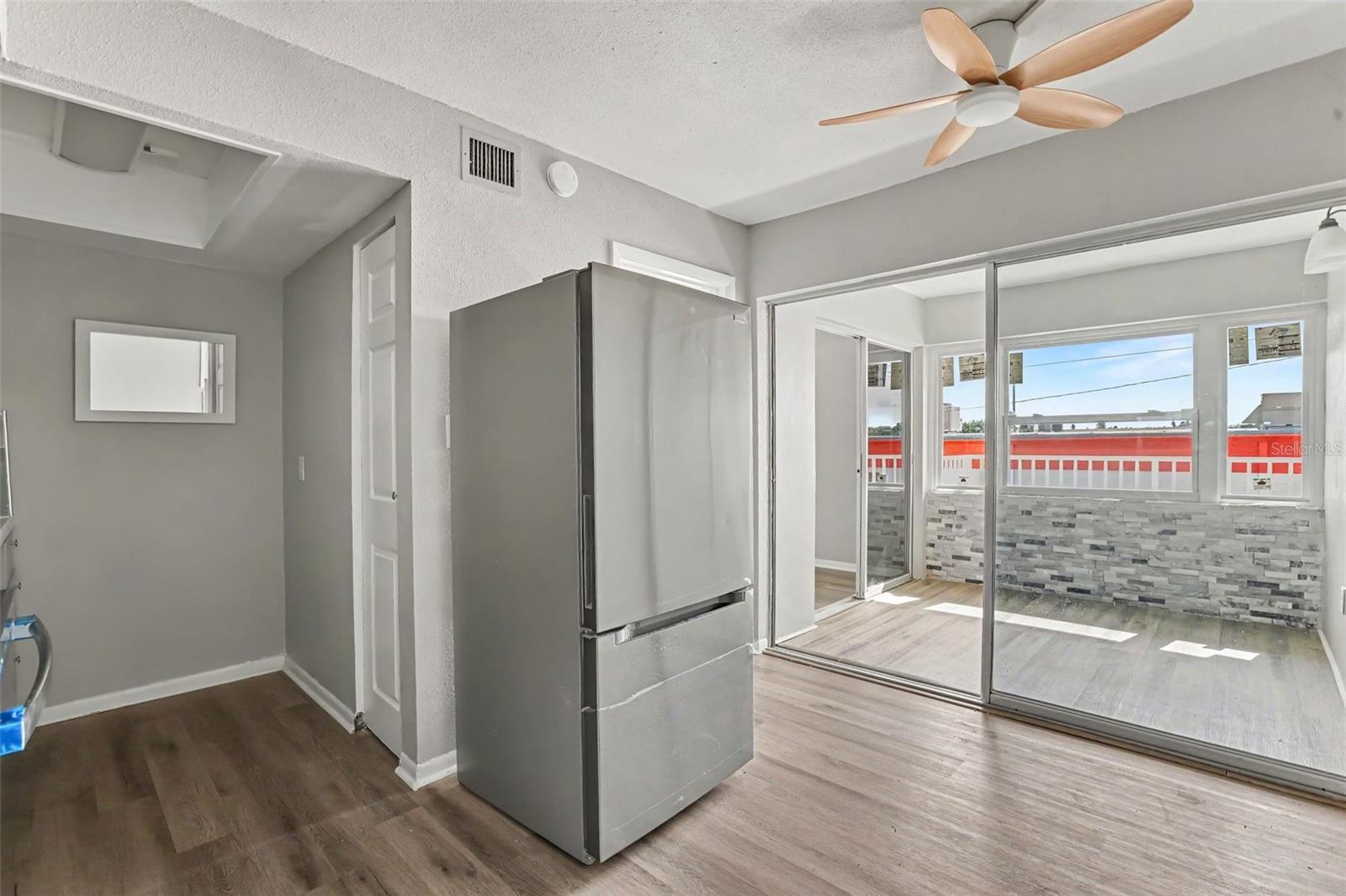 6100 12th Unit 313, St Petersburg, FL 33705