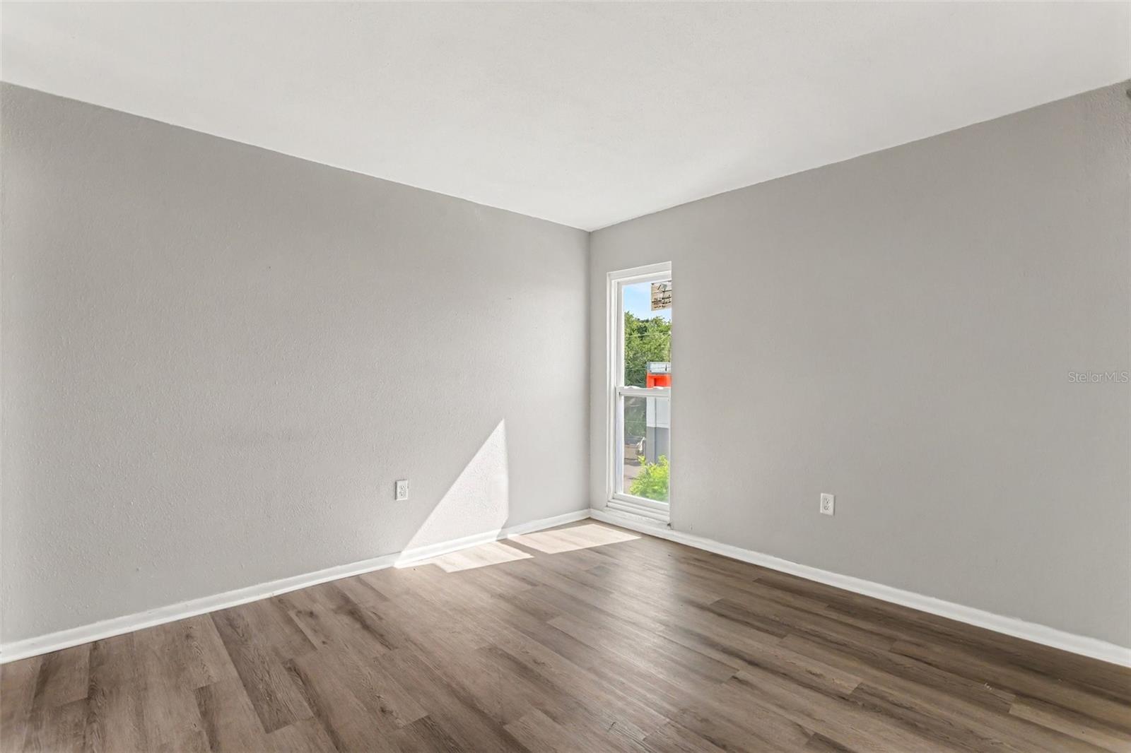 6100 12th Unit 313, St Petersburg, FL 33705
