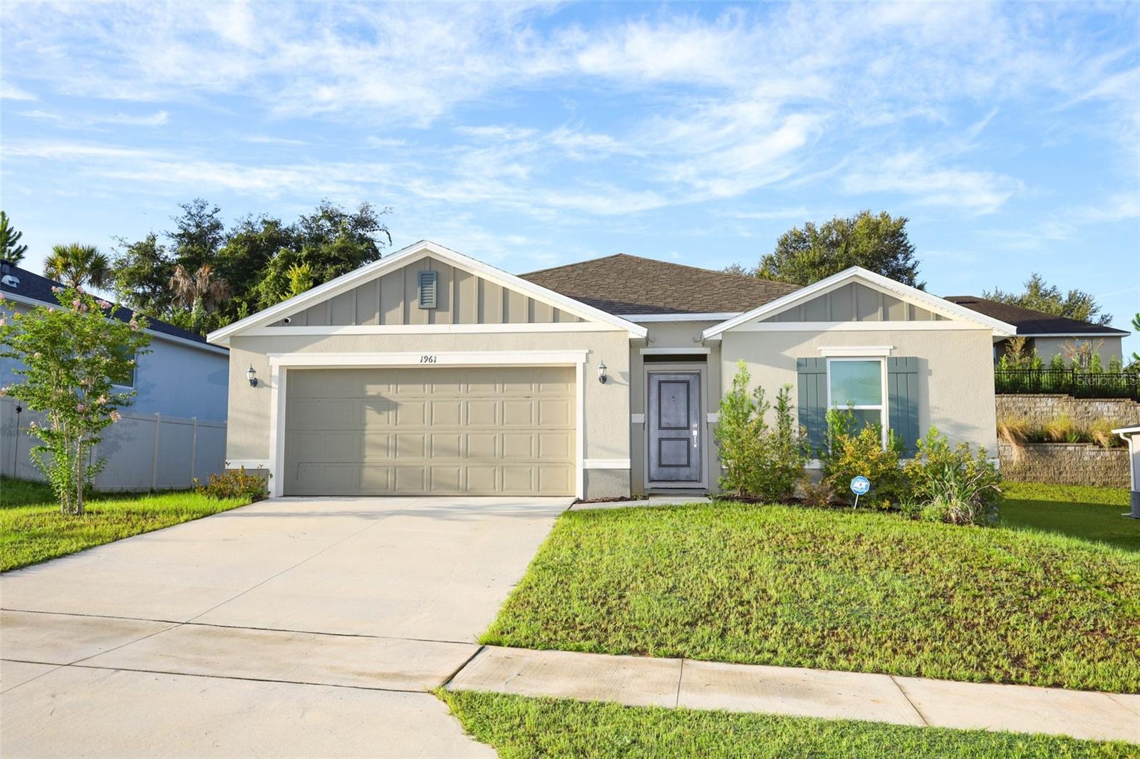 1961 Burgundy, Minneola, FL 34715