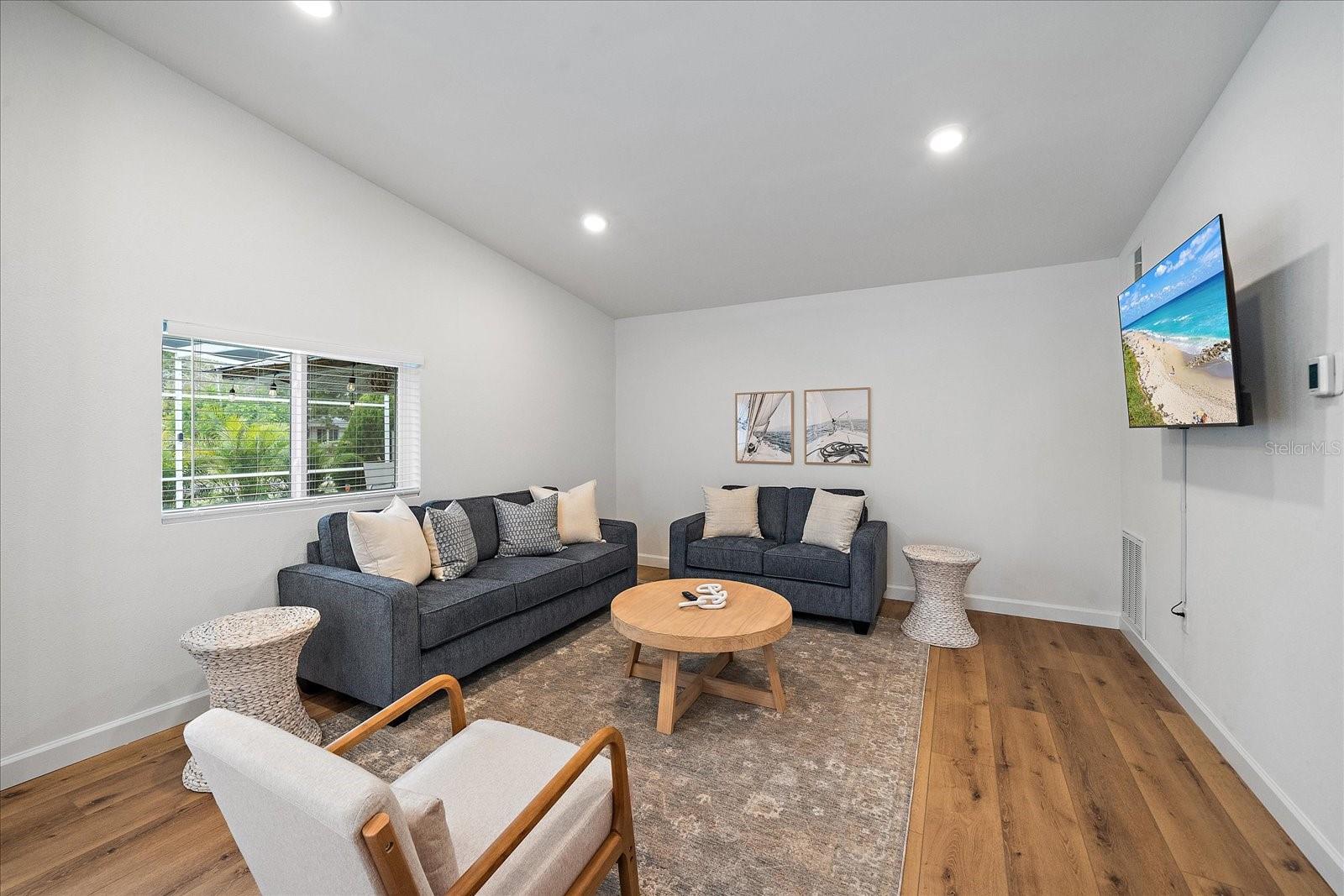 217 46th, Bradenton, FL 34209